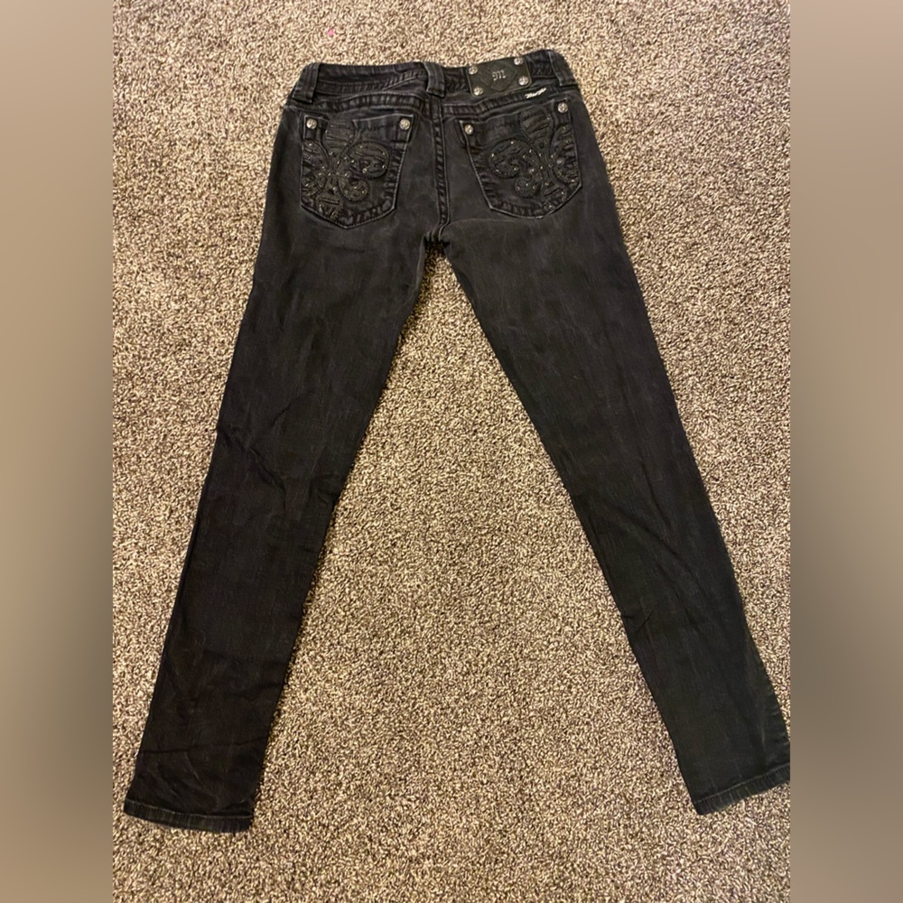 Miss Me Skinny Size 29 Gently Used Excellent Condition 🔥